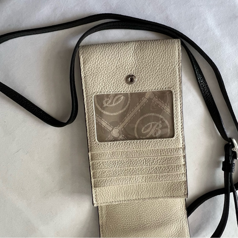 Brighton Toledo Leather Crossbody Phone Organizer NWOT - Picture 5 of 9